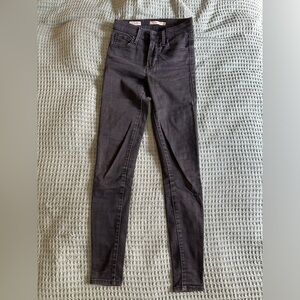 Levi’s 720 super skinny jeans in black size 24